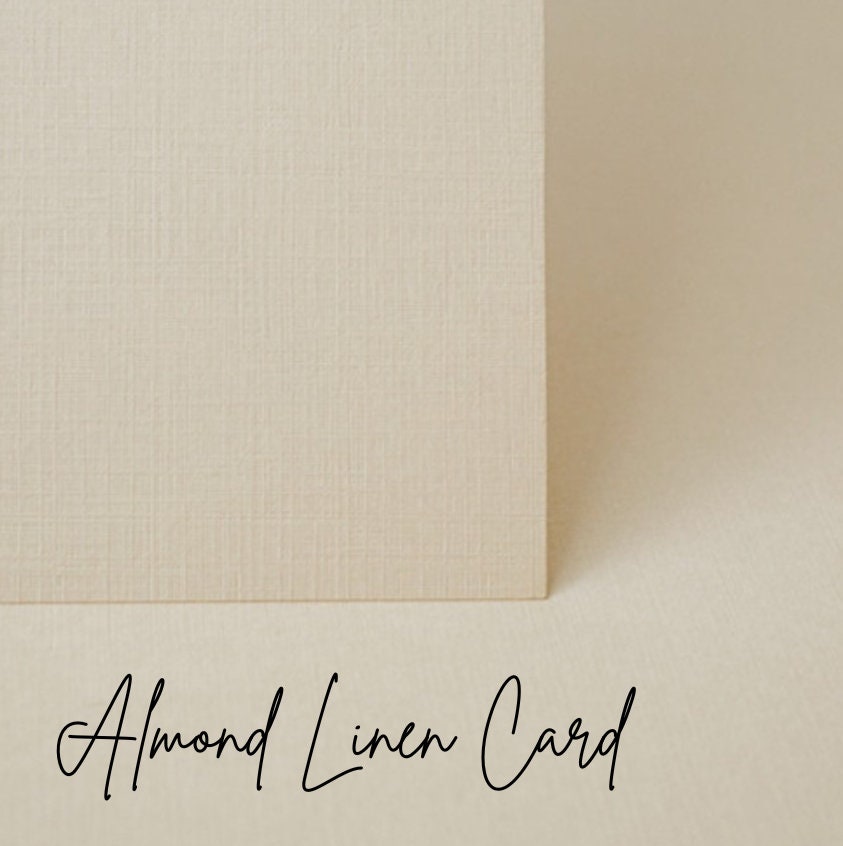 Circular Scalloped Card Name Cards