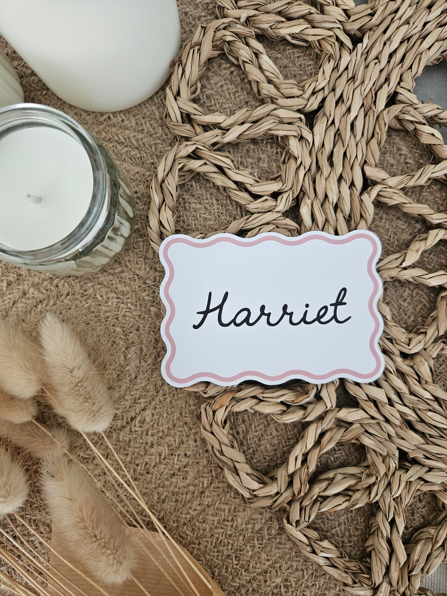 Wavy place cards